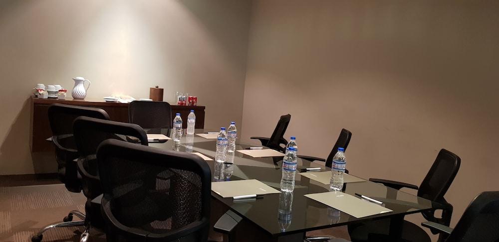 Antaris Galerias Hotell Monterrey Eksteriør bilde