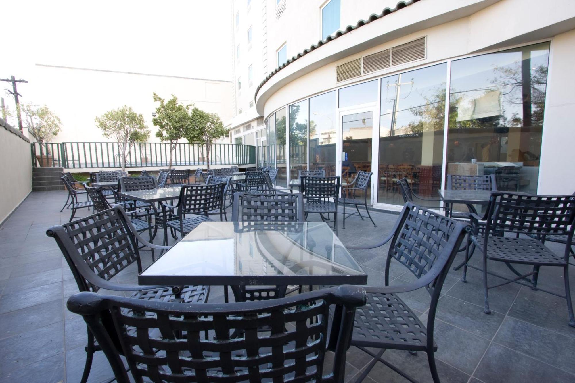 Antaris Galerias Hotell Monterrey Restaurant bilde